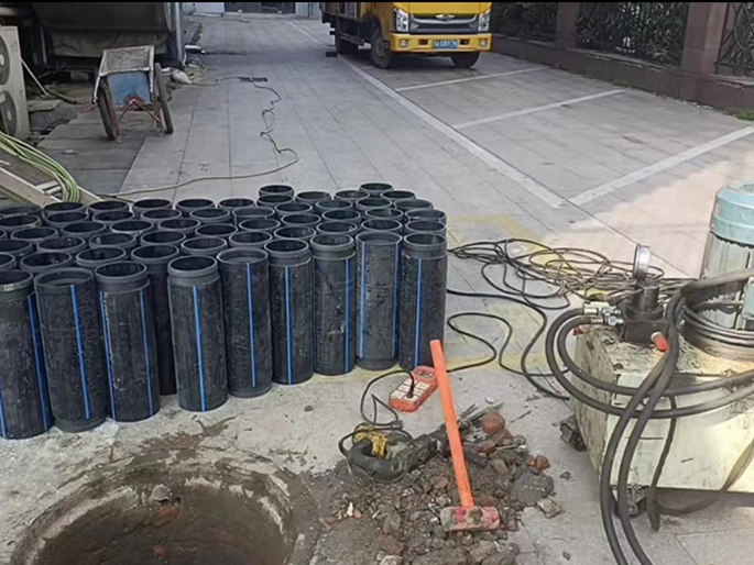 上高PE置换管厂家 DN315置换管 非开挖管短管置换